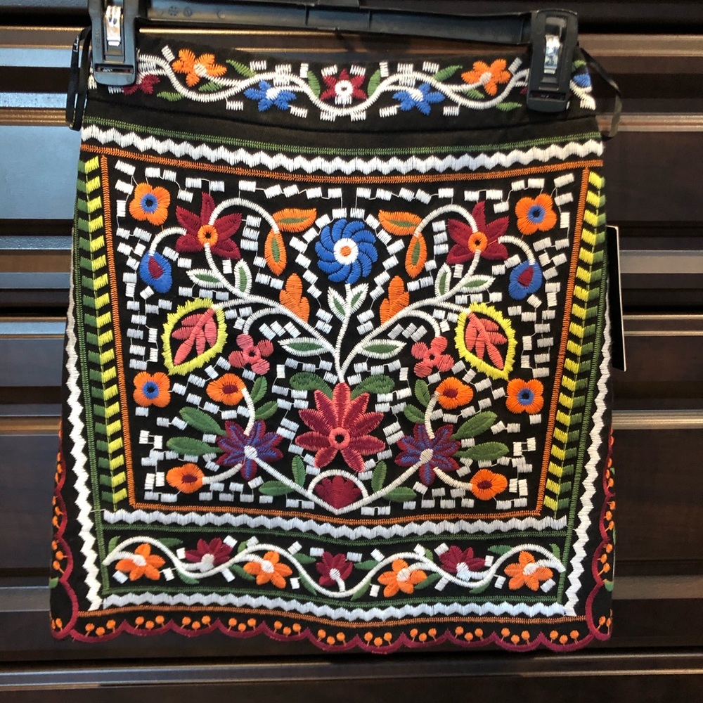 Lulu’s embroidered skirt